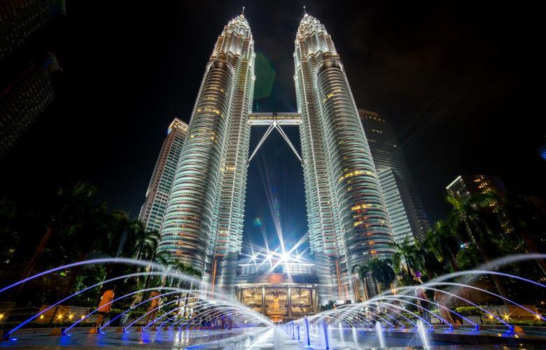 petronas twin towers