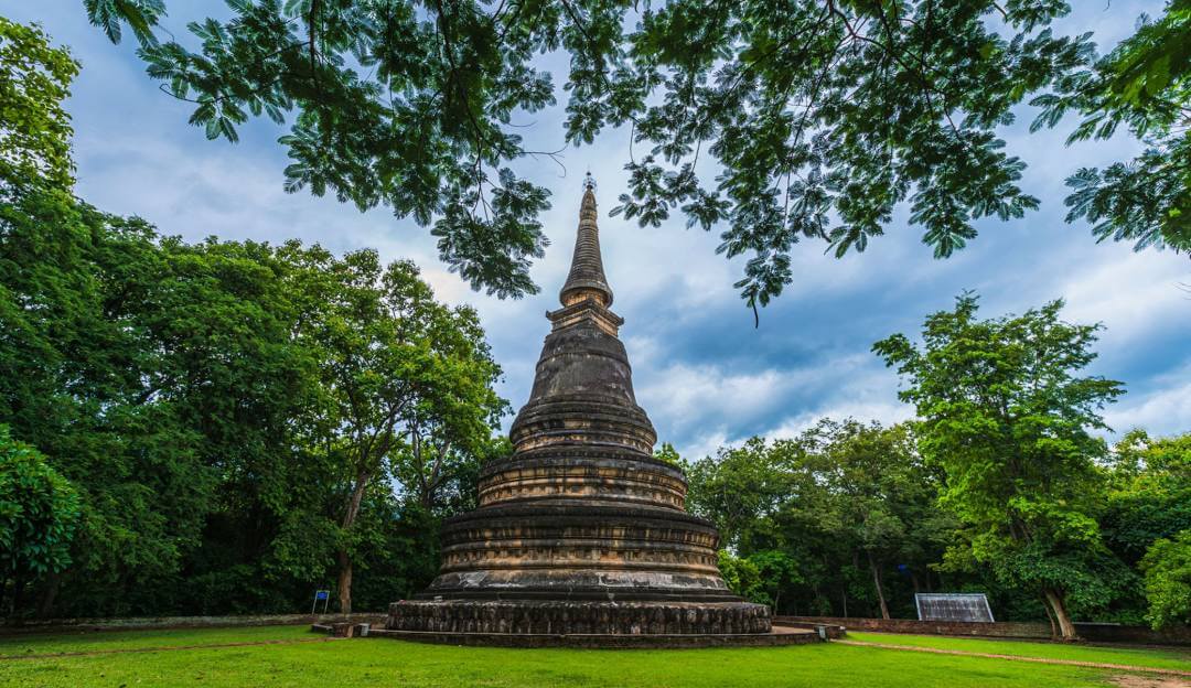 Wat Umong Chiang Mai