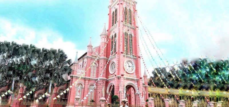 Ho Chi Minh City Instagram Tour: The Hidden Gems    