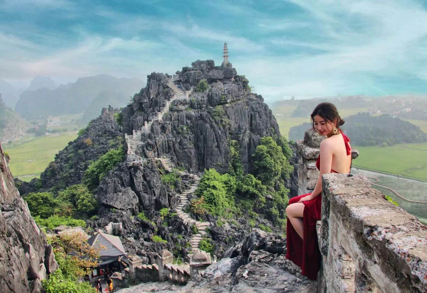 Trang An Ninh Binh Wonders: Mua Caves, Hoa Lu Citadel & Grottoe Boat Tour